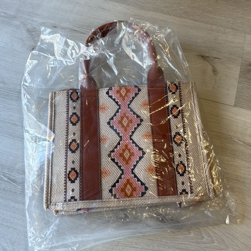 Wrangler Tote Bag‎ Western Purses for Women Shoulder Boho Aztec Handbags NWT - Picture 4 of 4